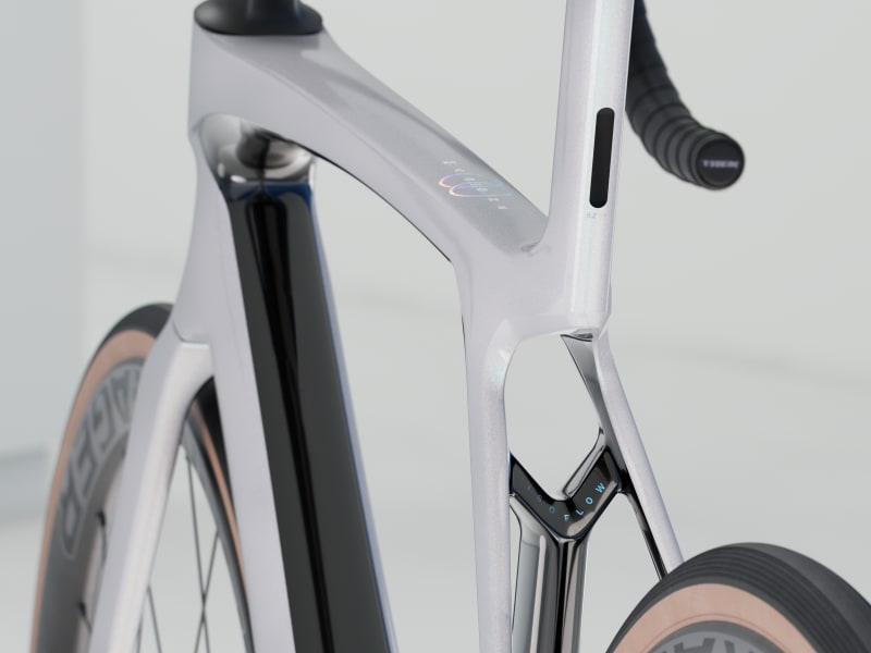 BICICLETA TREK MADONE SL 6 WHITE PRISMATIC XS [4]