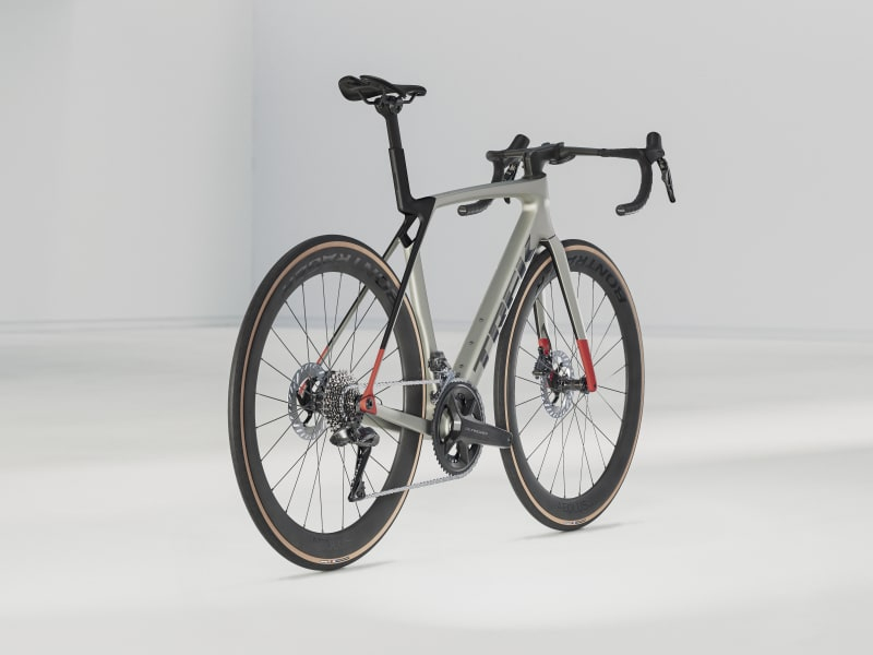 BICICLETA TREK MADONE SL 7 MATTE LUNAR SILVER XL [2]