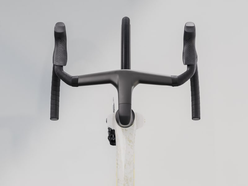 BICICLETA TREK MADONE SLR 7 AXS ERA WHITE L [3]