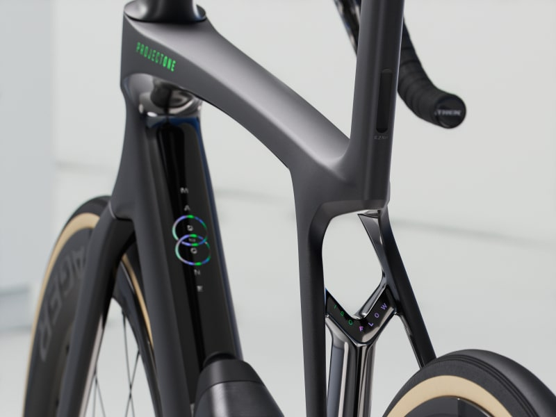 BICICLETA TREK MADONE SLR 9 AXS MATTE/GLOSS CARBON SMOKE XS [4]