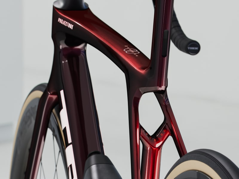 BICICLETA TREK MADONE SLR 9 CARBON RED SMOKE XL [4]