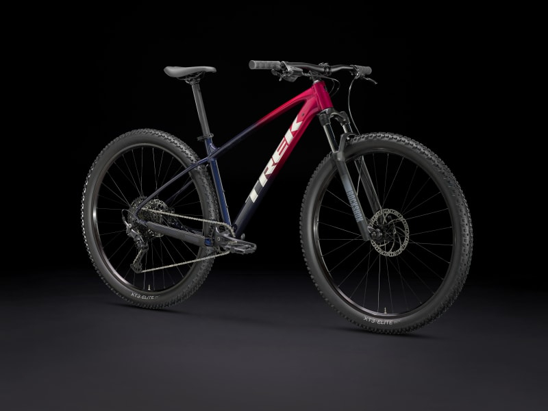 BICICLETA TREK MARLIN 6 RAGE RED TO DEEP DARK BLUE FADE XXL 29 [2]