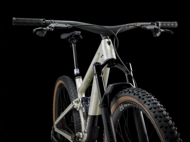 BICICLETA TREK TOP FUEL 9.9 XO AXS LUNAR SILVER L [4]