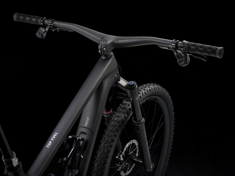 BICICLETA TREK TOP FUEL 9.9 XO AXS MATTE DARK WEB L [3]