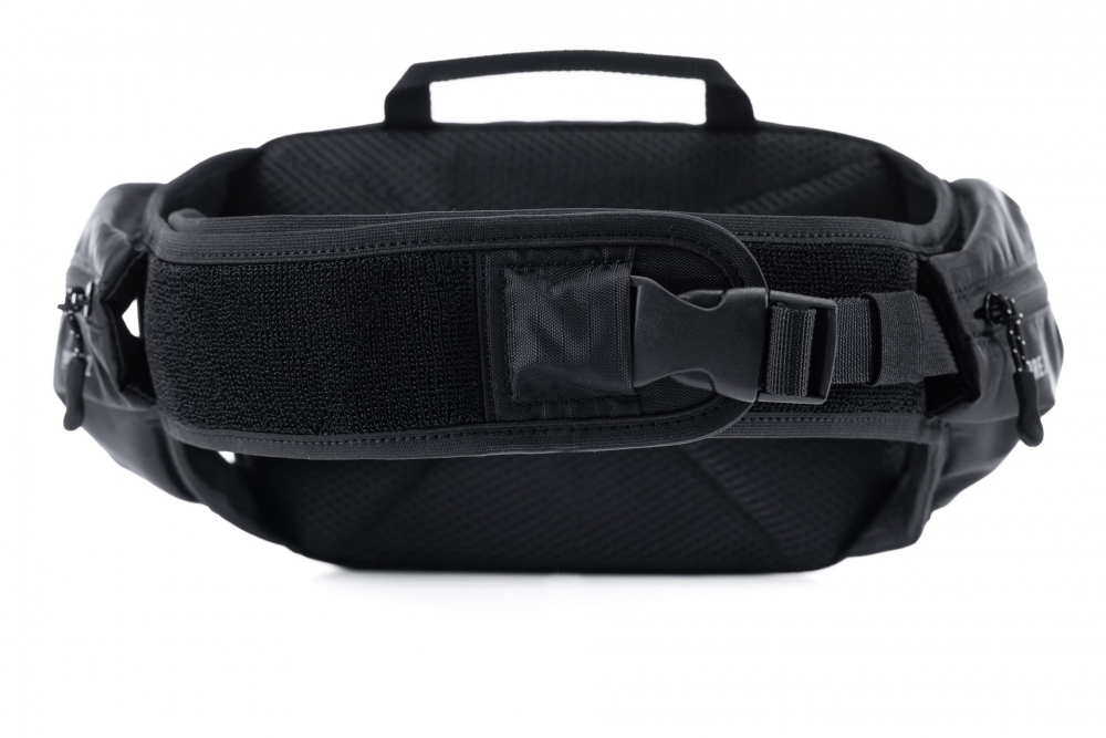 BORSETA CUBE HIP BAG PURE 2  BLACK [2]