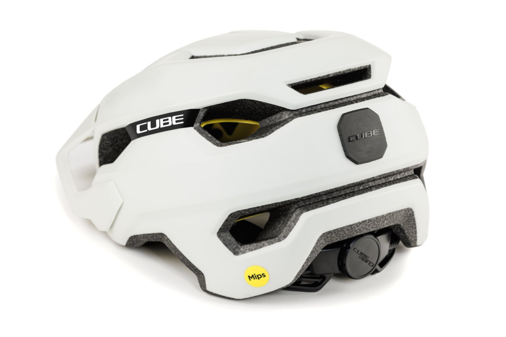 CASCA CUBE STRAY WHITE XS (46-51) [2]