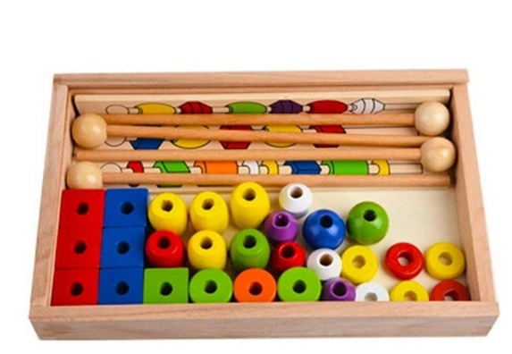 Jucarie Montessori din lemn - Insira bilele pe bete [4]