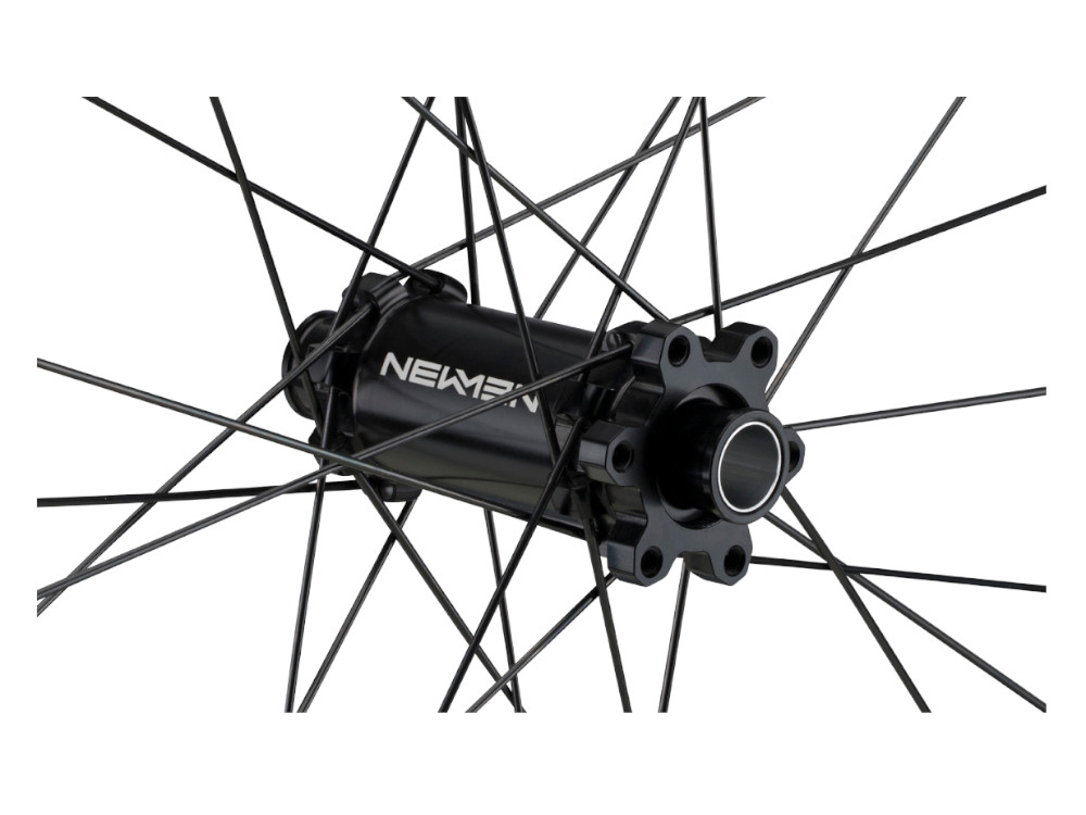 ROATA FATA NEWMEN EVOLUTION SL A.30 ALUMINIU 15X110 IS 6 BOLT 28H FADE 29INCH [3]