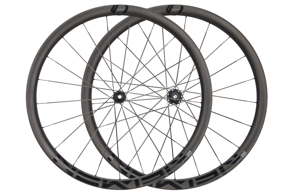 ROATA SPATE NEWMEN ADVANCED SL X.R.36 VONOA 622 21H FADE R SP CL 12X142 Micro Spline [4]
