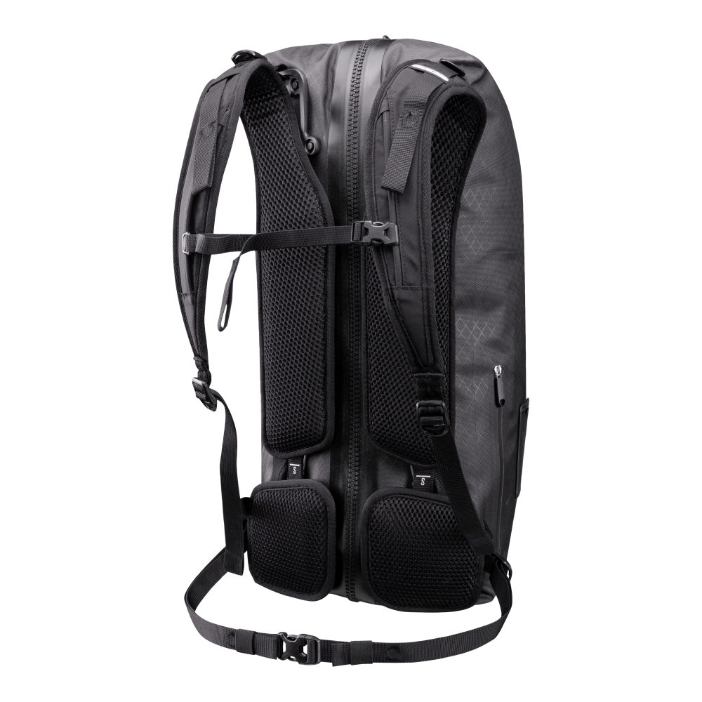 RUCSAC ORTLIEB ATRACK METROSPHERE 34L Black embossed [2]