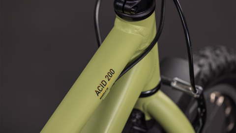 BICICLETA COPII CUBE ACID 200 FE LIGHTOLIVE ORANGE 2026 roti 20 [1]
