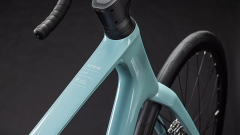 BICICLETA CUBE ATTAIN C:62 RACE SKYLIGHTBLUE CYAN 2026 47 cm [1]