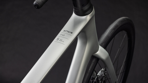 BICICLETA CUBE ATTAIN C:62 SLX SLEEKGREY PRISM 2026 47 cm [1]