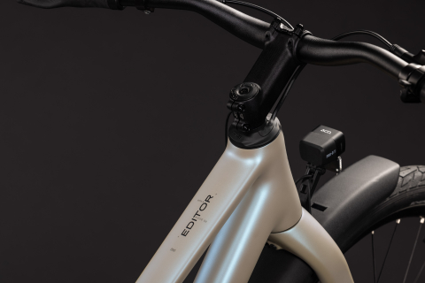 BICICLETA CUBE EDITOR ONE FE TRAPEZE GLINTSAND BLACK 2027 50 cm [1]