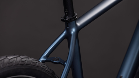 BICICLETA CUBE EDITOR PRO MINERALBLUE CHROME 2026 50 cm [2]