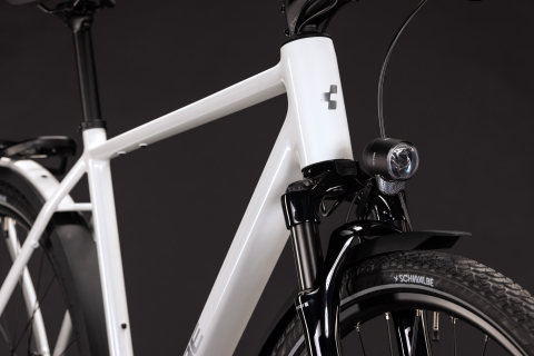 BICICLETA CUBE KATHMANDU PRO METALLICWHITE CHROME 2027 54 cm [4]