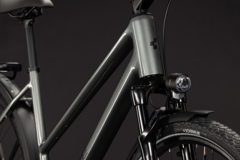BICICLETA CUBE KATHMANDU SLT TRAPEZE FLASHGREY CHROME 2027 50 cm [4]