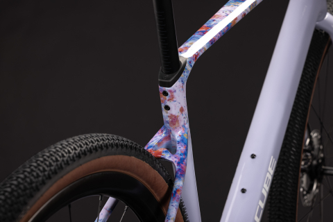 BICICLETA CUBE NUROAD C:62 EX ARTLINE 2027 M [3]