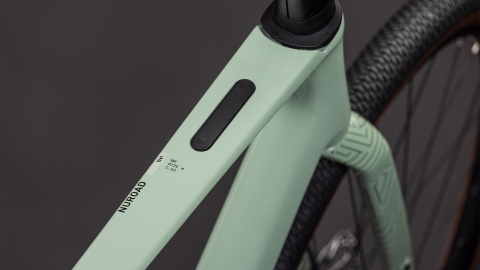 BICICLETA CUBE NUROAD C:62 ONE ALOEGREEN BLACK 2026 M [1]