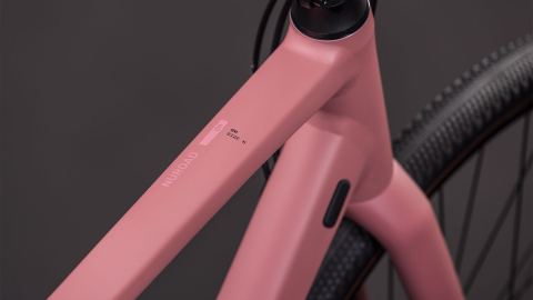 BICICLETA CUBE NUROAD ONE RUBY PUCE 2026 M [1]