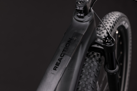 BICICLETA CUBE REACTION C:62 PRO BLACKLINE 2027 L [1]