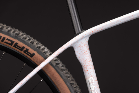 BICICLETA CUBE REACTION C:62 RACE OCEANBREEZE WHITE 2027 L [3]