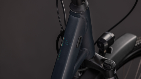 BICICLETA CUBE TOURING ONE EASY ENTRY NIGHT CHROME 2026 46 cm [1]