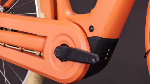 BICICLETA ELECTRICA CUBE ARUBA HYBRID 600 EASY ENTRY PAPAYA CREME 2026 58 cm [4]