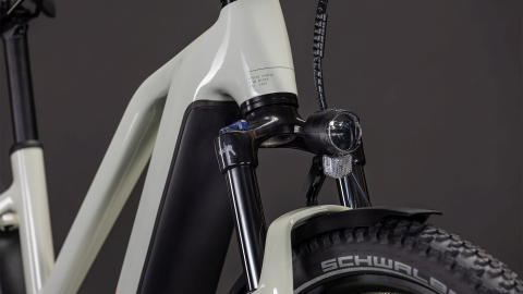 BICICLETA ELECTRICA CUBE NURIDE HYBRID PERFORMANCE 600 TRAPEZE DESERTSTONE GREY 2026 58cm [4]