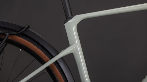 BICICLETA ELECTRICA CUBE NUROAD HYBRID C:62 RACE 400X FE REEDBEIGE BLACK 2026 S [3]