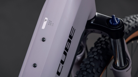 BICICLETA ELECTRICA CUBE REACTION HYBRID PERFORMANCE 600 EASY ENTRY PLUMGREY BLACK 2026 cadru M (18") - roti 29 [1]