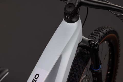 BICICLETA ELECTRICA CUBE STEREO HYBRID ONE22 PRO 800 FOGGREY SPARKLEROSE 2027 cadru M (18") - roti 29 [1]