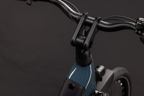 BICICLETA ELECTRICA CUBE SUPREME HYBRID COMFORT ONE 600 EASY ENTRY STORM REFLEX 2027 cadru 58cm - roti 28 [1]