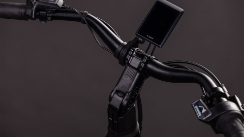 BICICLETA ELECTRICA CUBE SUPREME HYBRID COMFORT PRO 600 EASY ENTRY SOLARECLIPSE GOLD 2026 46 cm [2]