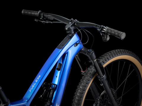 BICICLETA ELECTRICA TREK FUEL EXE 9.8 GX AXSEU MARIANAS BLUE S [2]