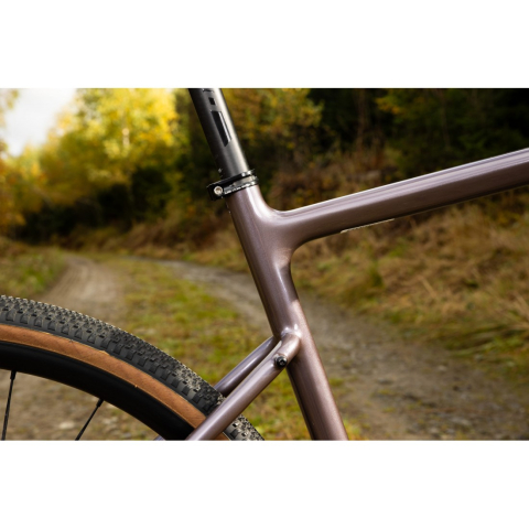 Bicicleta Rock Machine Lukk Cr 70 28 Gloss Purple Garnet 54cm - (L) [3]