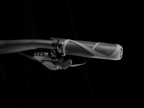 BICICLETA TREK FX 2 GEN 4 SO MATTE TREK BLACK L [3]