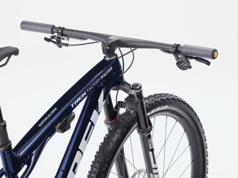 BICICLETA TREK SUPERCALIBER SLR9.8XO FA RED SMOKE/DRIZZLE S [2]