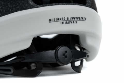 CASCA CUBE HERON MIPS MATT WHITE S [2]