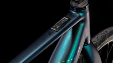 CUBE EDITOR HYBRID SLT 400X GOBLIN/GLOSSY 62 cm [2]