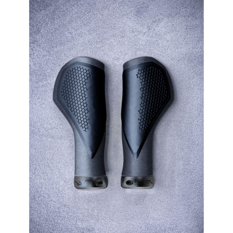 Ciclism - MANSOANE CUBE NATURAL FIT GRIPS COMFORT BLACK GREY L