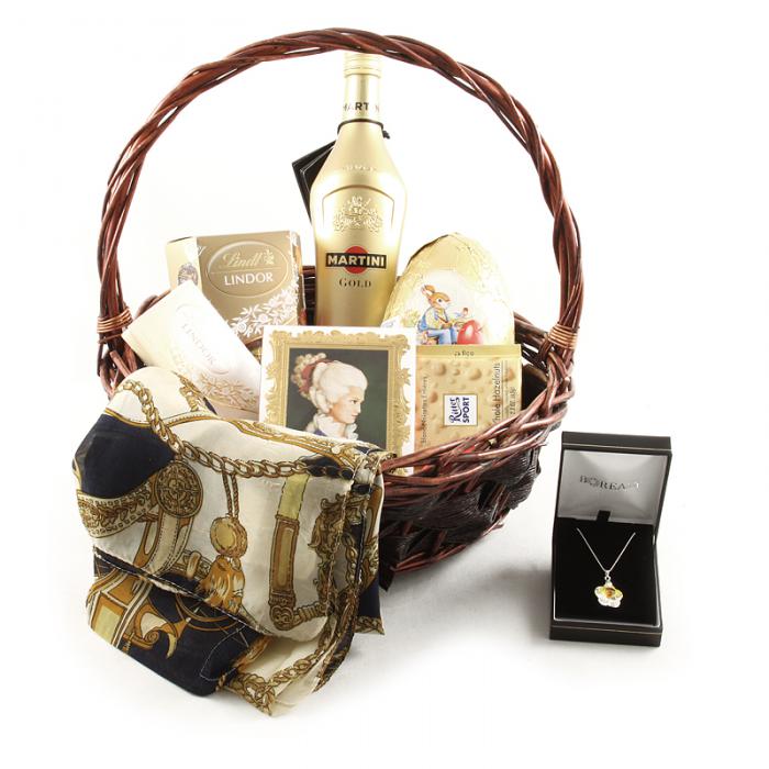 Golden Lady Gift Basket [1]