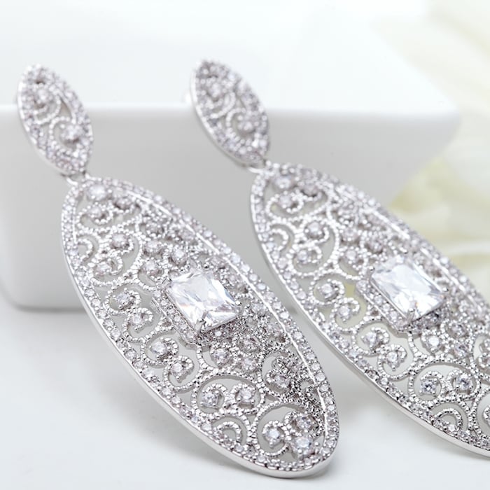 Cercei Retro Bridal Glamour by Borealy [2]