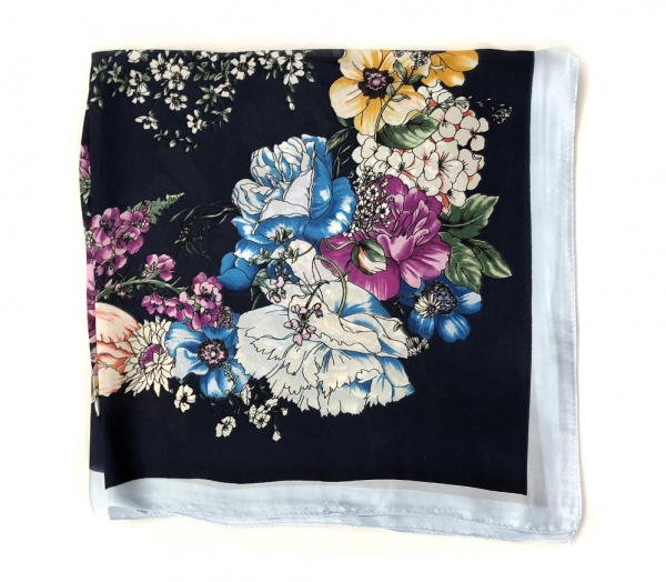 Brosa Dentelle Bouquet & Esarfa Matase Flowers by Borealy [6]