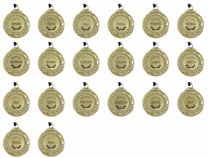Set Cadou Personalizabil Trofeu si Medalie [4]