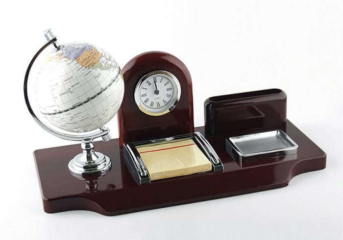 Business Desk Antique Clock [1]