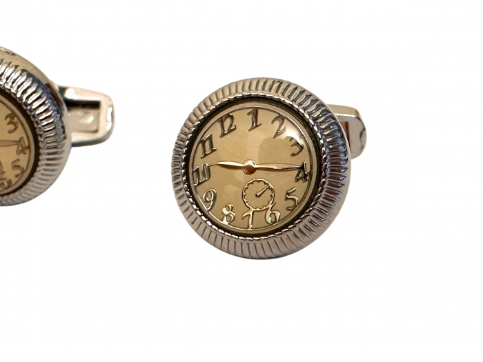 Butoni White Clock [2]