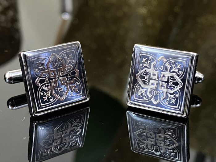 Butoni Silver Celtic Knot Cross [2]