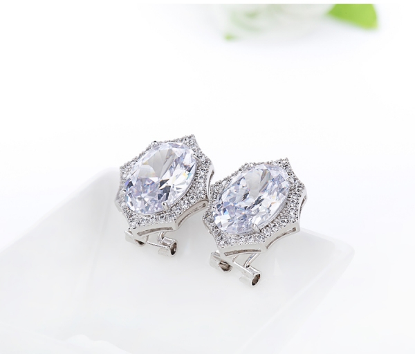 Cercei Borealy Round Diamonds [3]