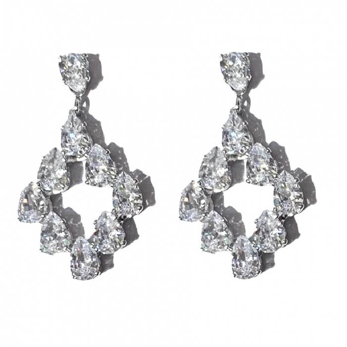Cercei Diamonds Chandelier Bride [2]